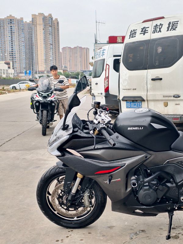 二手贝纳利龙卷风 Tornado 552R