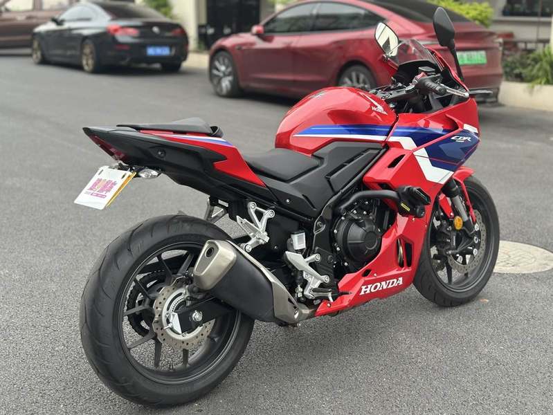 二手本田CBR400R