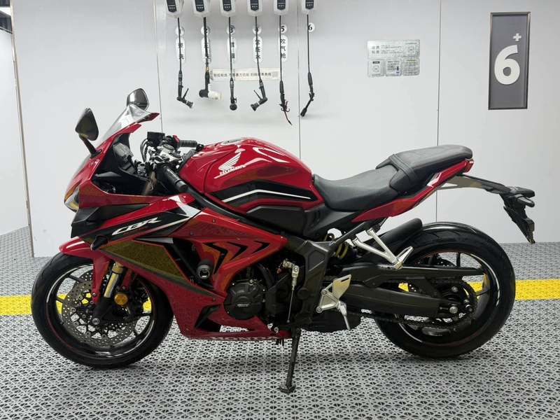 二手本田CBR650R