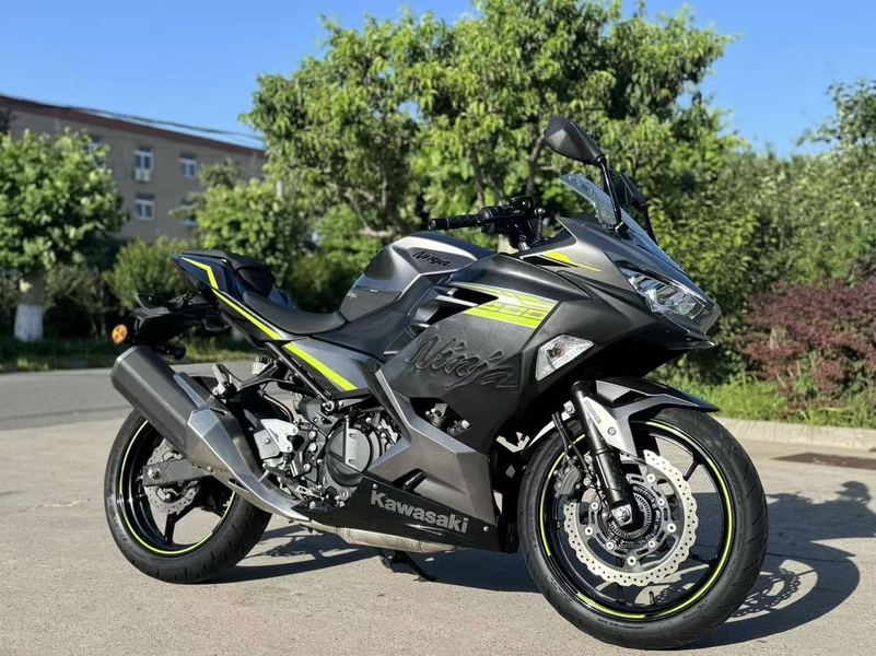 二手川崎Ninja 400