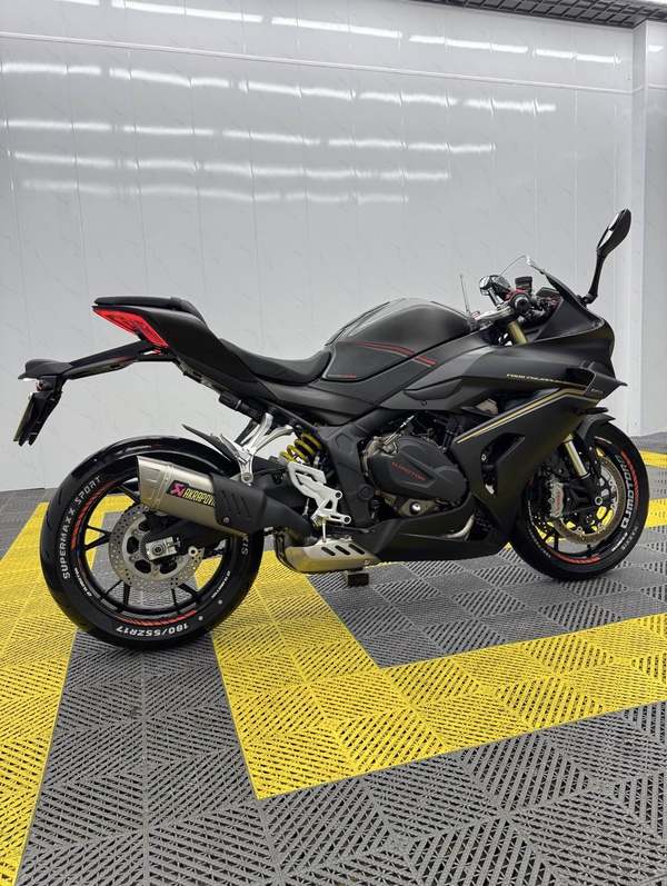 二手QJMOTOR赛800