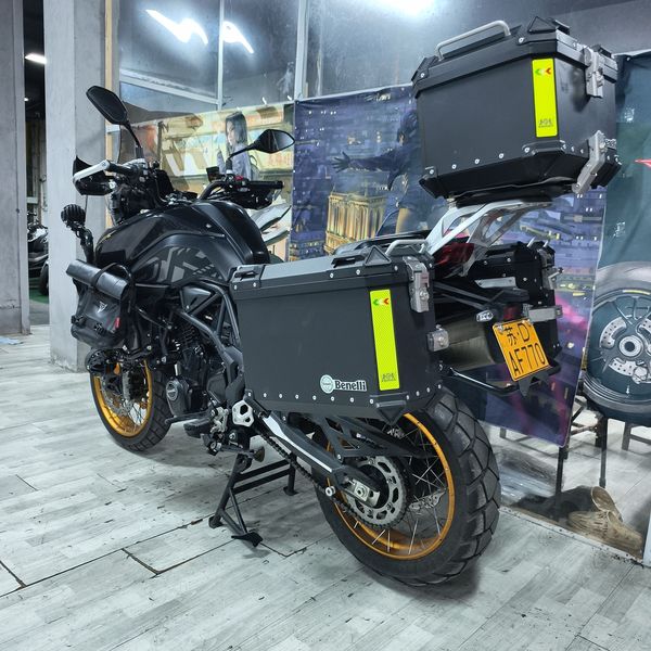 二手贝纳利TRK702