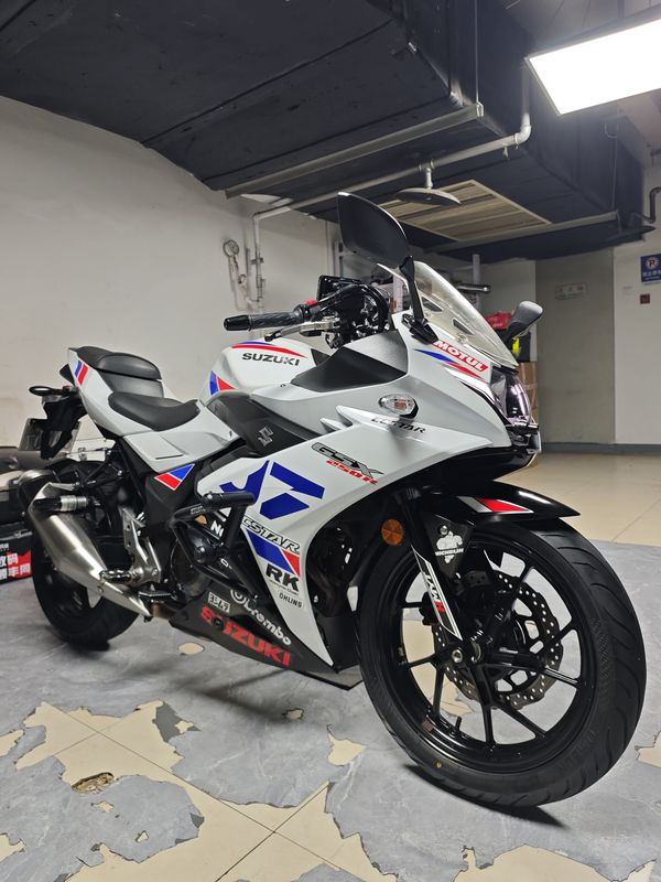 二手豪爵铃木GSX250R