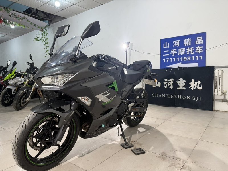 二手川崎Ninja 400