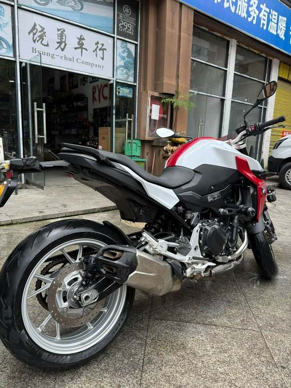 二手宝马F 900 R