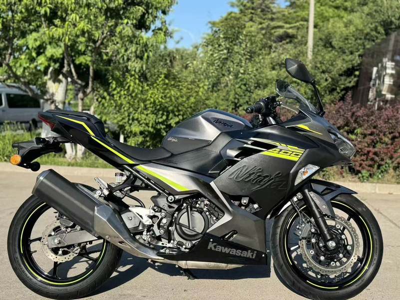 二手川崎Ninja 400