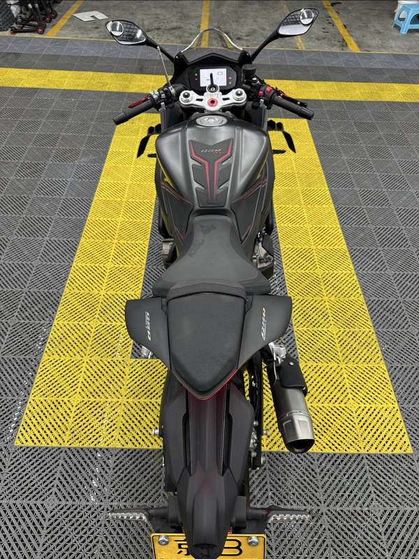 二手QJMOTOR赛800