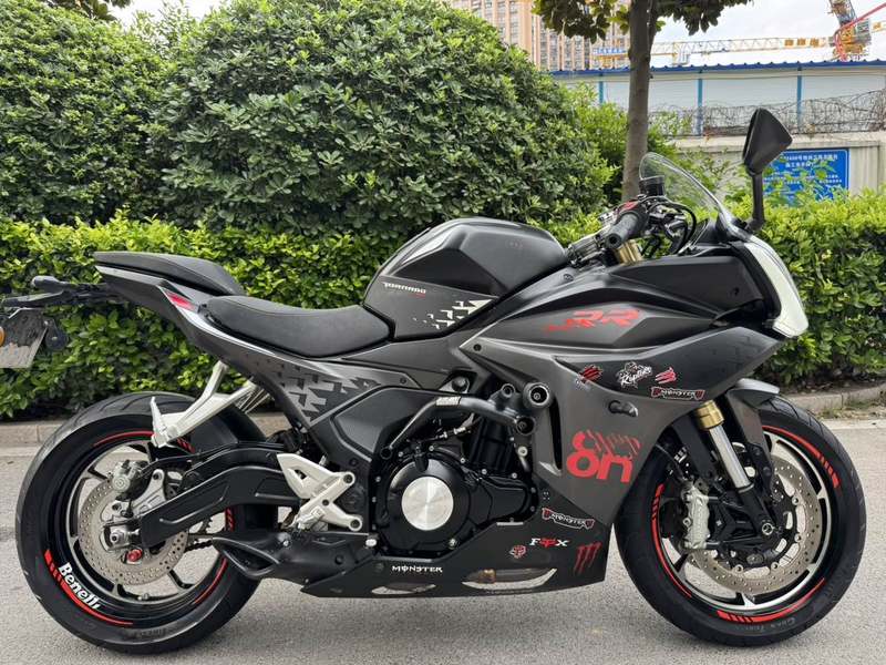 二手贝纳利龙卷风 Tornado 552R