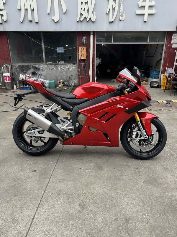 二手张雪机车820RR