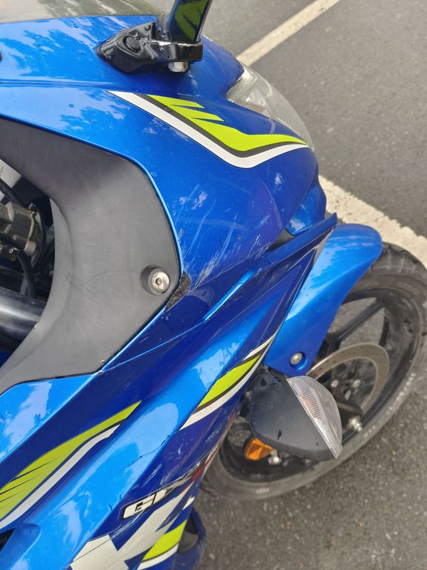 二手济南铃木极客飒 Gixxer 155
