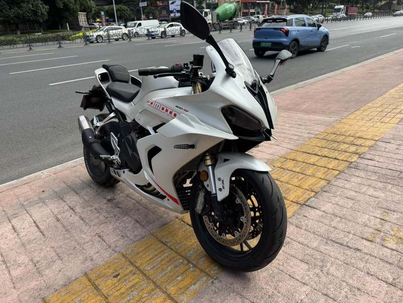 二手QJMOTOR赛600