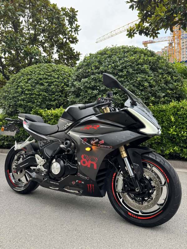 二手贝纳利龙卷风 Tornado 552R