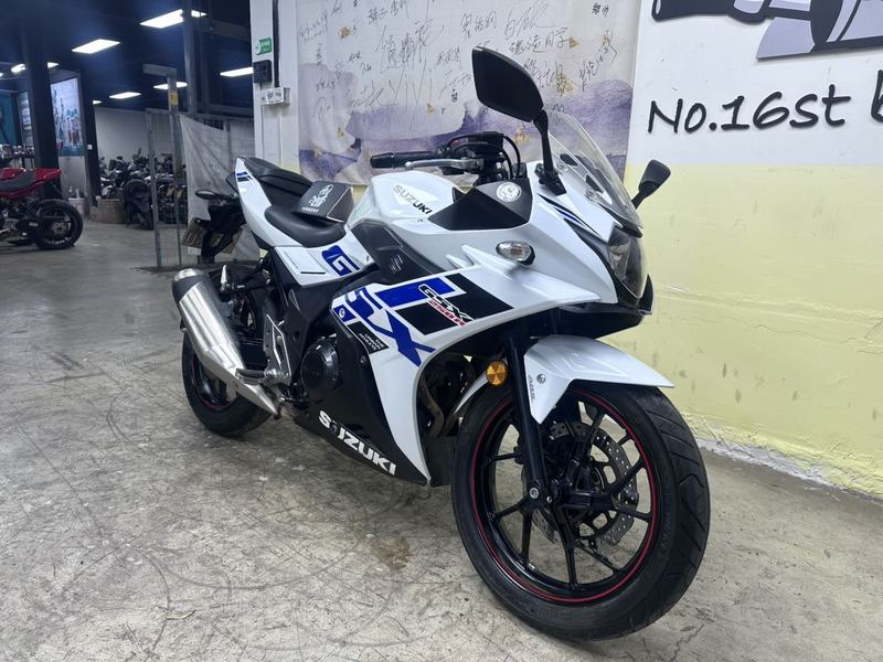 二手豪爵铃木GSX250R