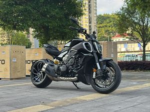 二手杜卡迪Diavel V4