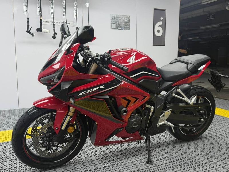 二手本田CBR650R
