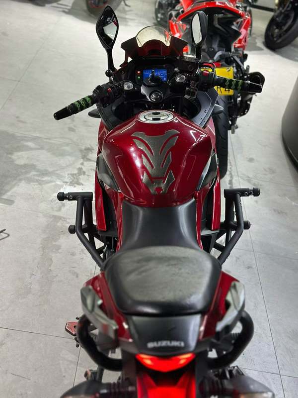 二手豪爵铃木GSX250R