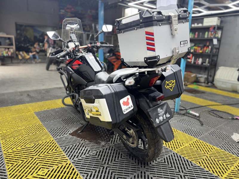 二手豪爵铃木DL250