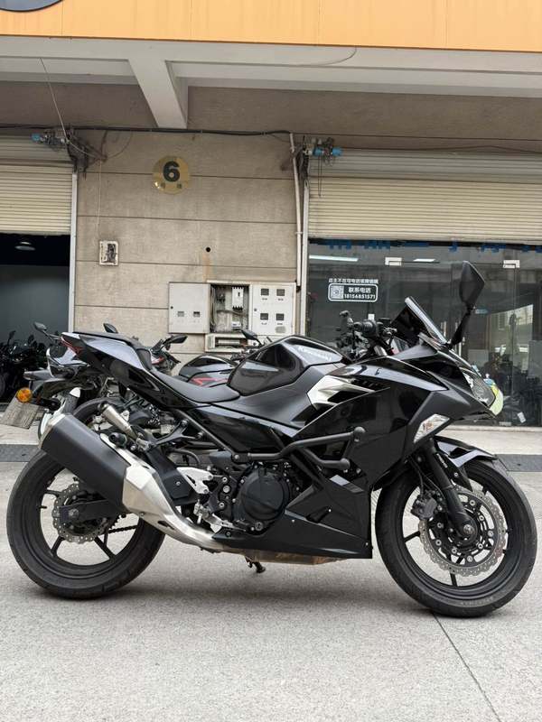 二手川崎Ninja 400