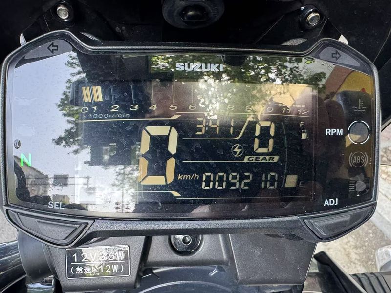 二手豪爵铃木DL250