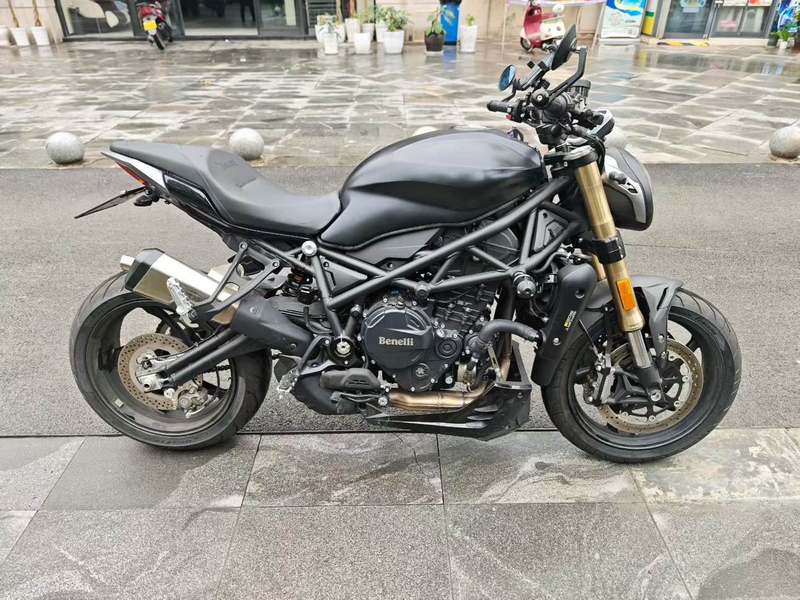 二手贝纳利902S
