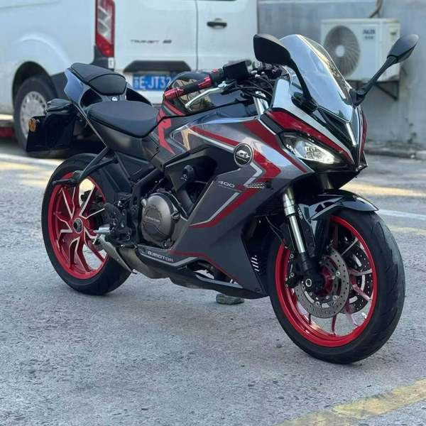 二手QJMOTOR赛400