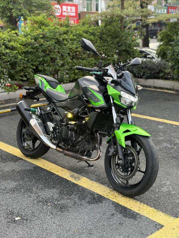 二手川崎Z400