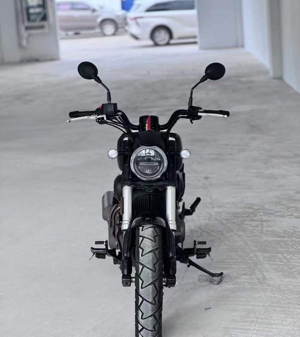 二手QJMOTOR闪300
