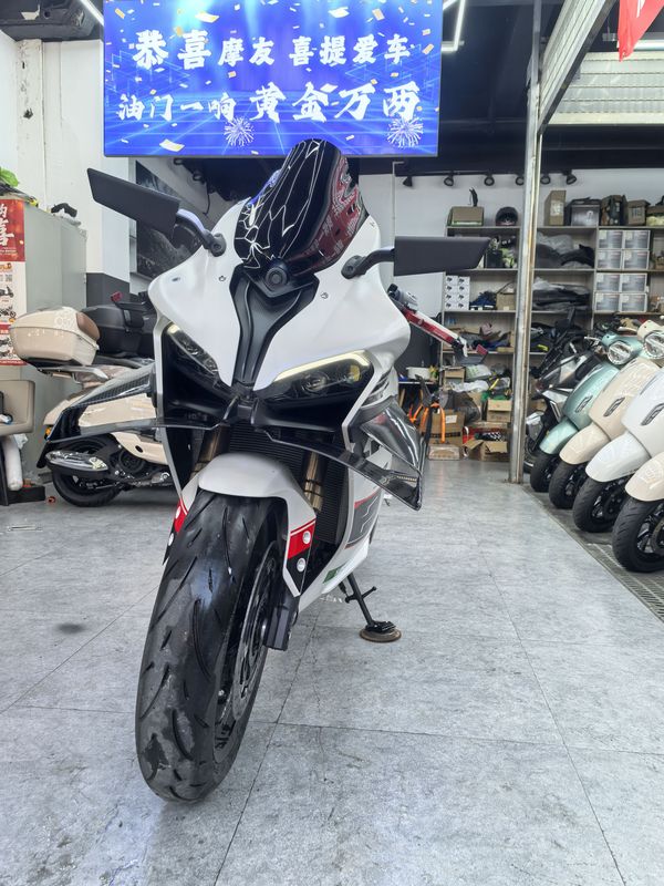二手QJMOTOR赛800