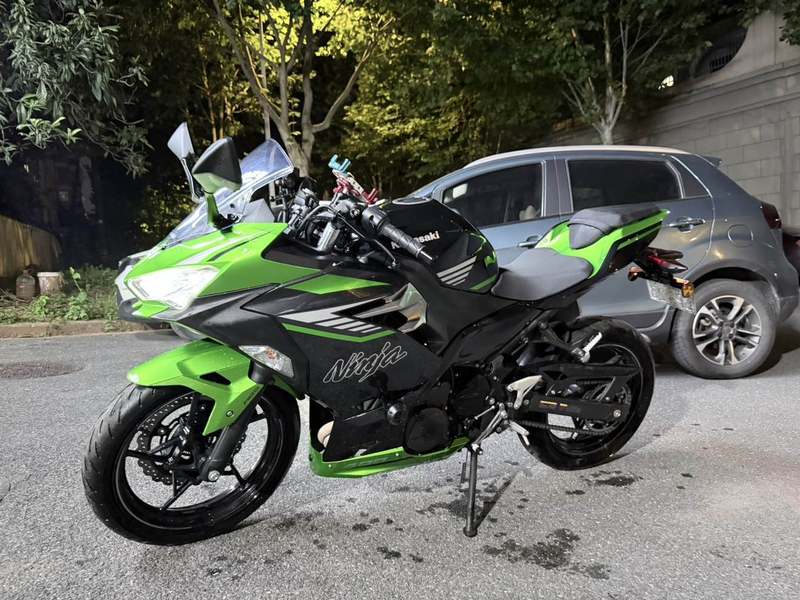 二手川崎Ninja 400