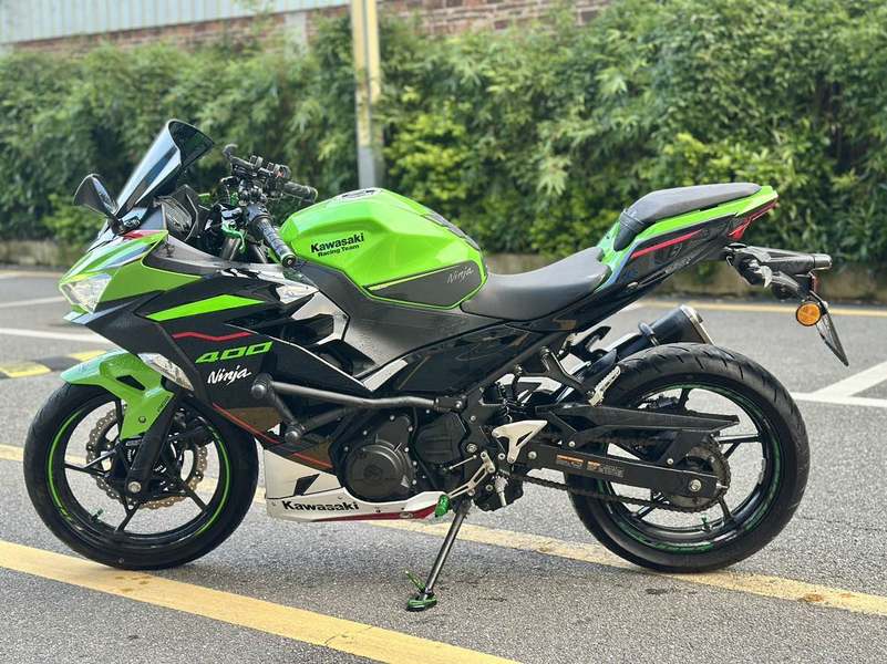 二手川崎Ninja 400