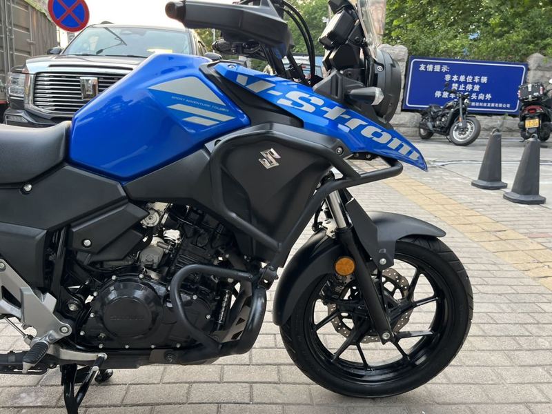 二手豪爵铃木DL250