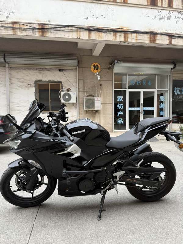 二手川崎Ninja 400