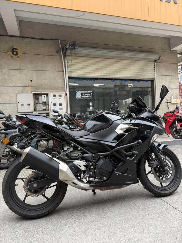二手川崎Ninja 400
