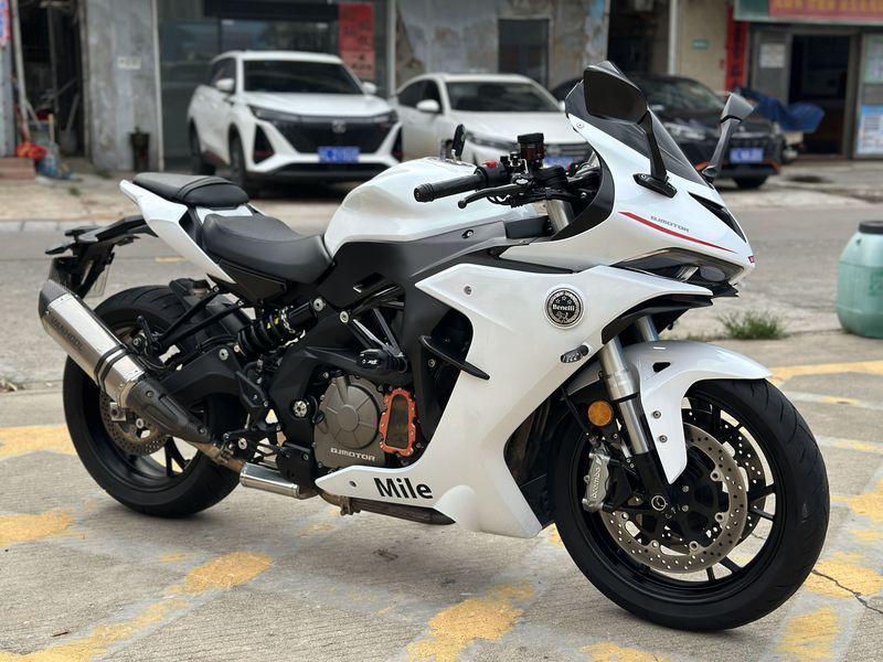二手QJMOTOR赛600