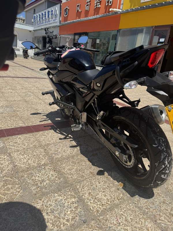 二手豪爵铃木GSX250R