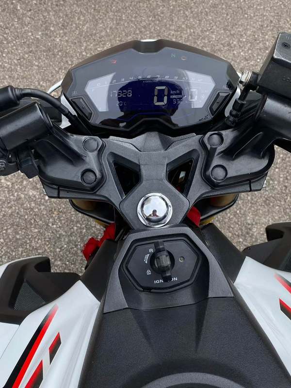 二手豪爵DR300