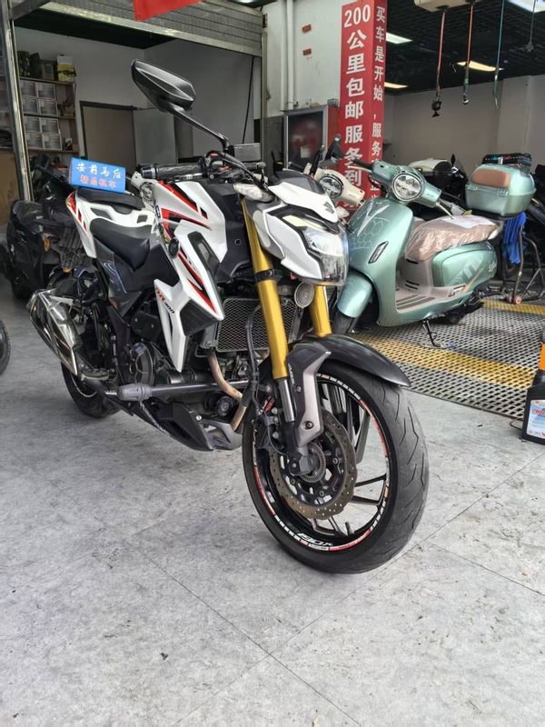 二手豪爵DR300