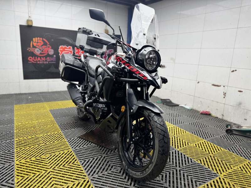 二手豪爵铃木DL250