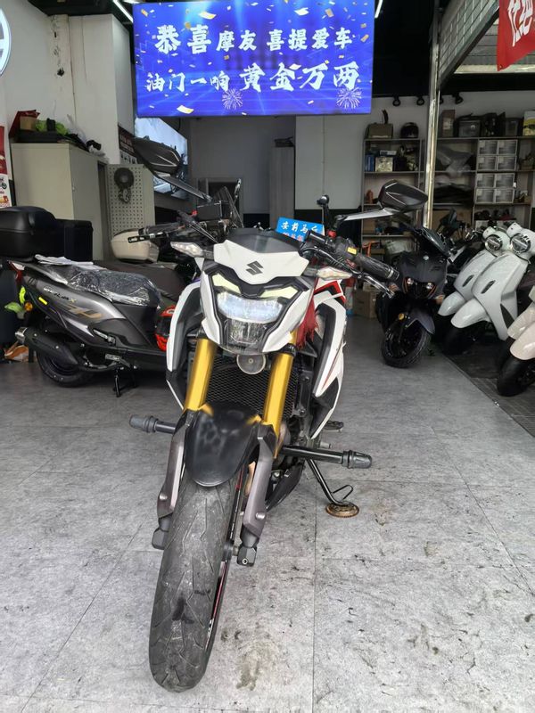 二手豪爵DR300
