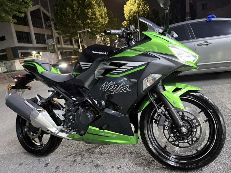 二手川崎Ninja 400
