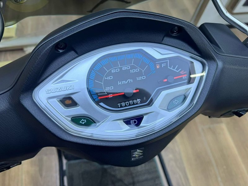 二手济南铃木优驿 UE125T