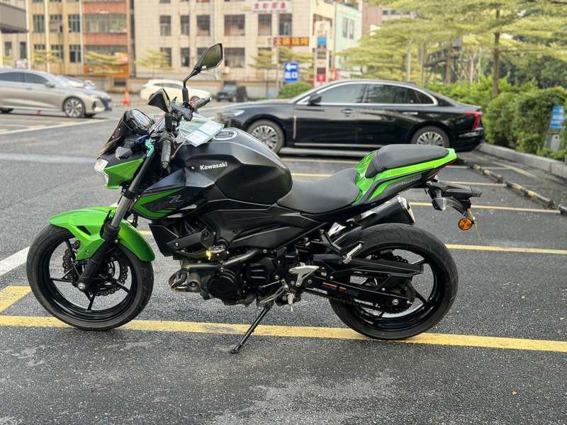 二手川崎Z400