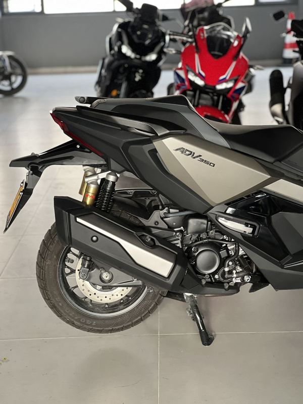 二手本田ADV350