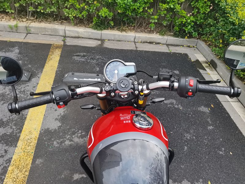 二手凯旋Speed 400