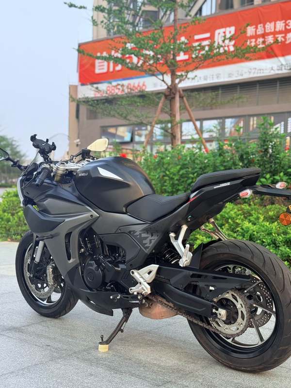 二手贝纳利龙卷风 Tornado 552R