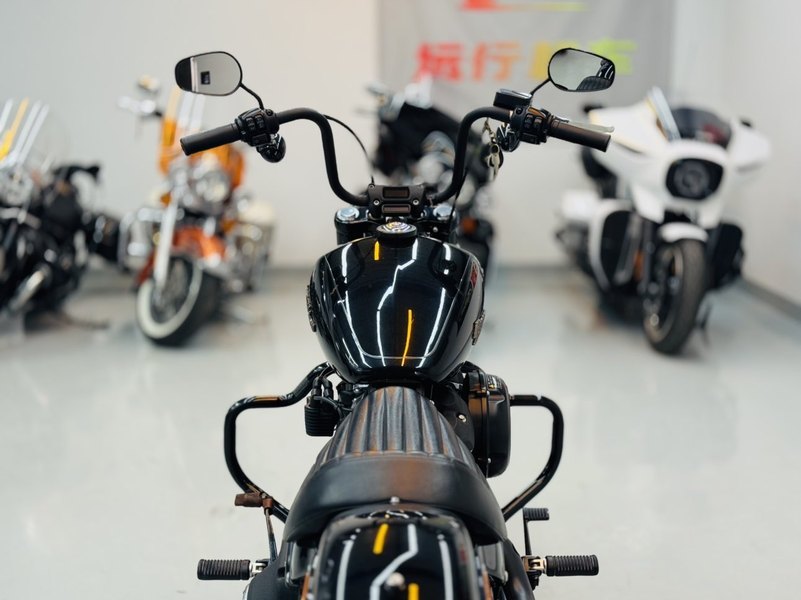 二手哈雷戴维森街霸 Street Bob