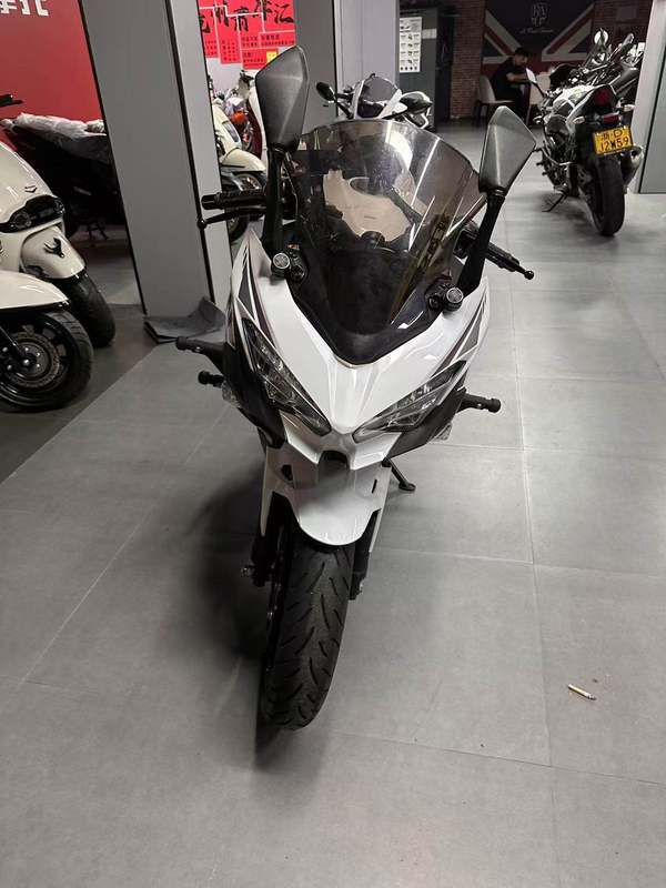 二手川崎Ninja 400