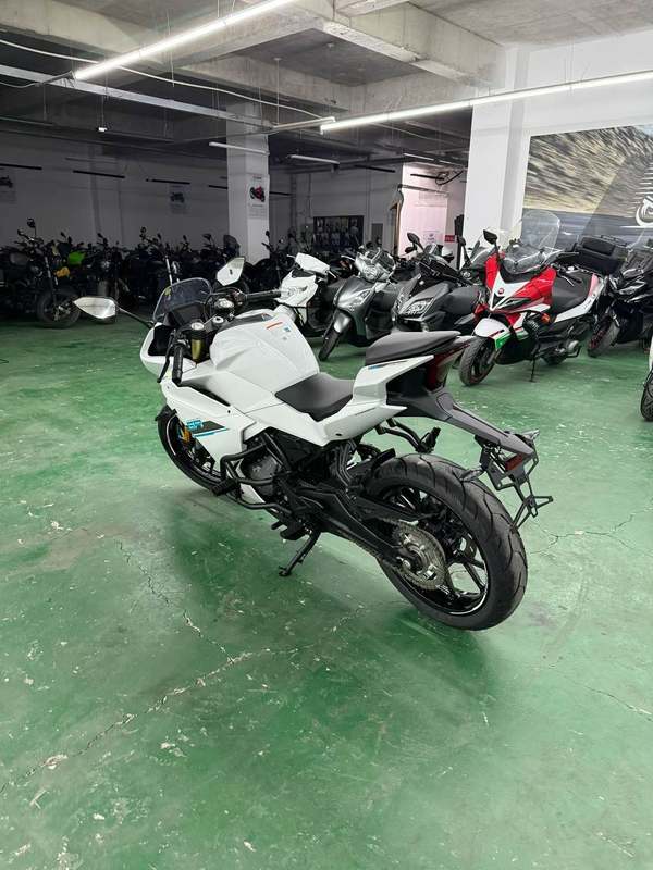 二手春风250SR