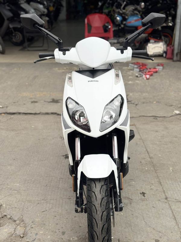 二手宗申比亚乔运动健将BYQ125T-5E