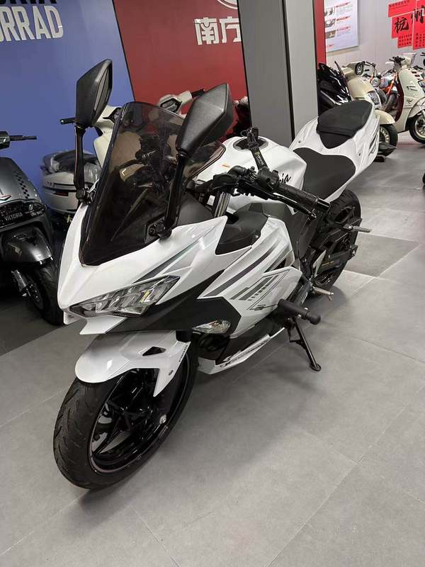 二手川崎Ninja 400